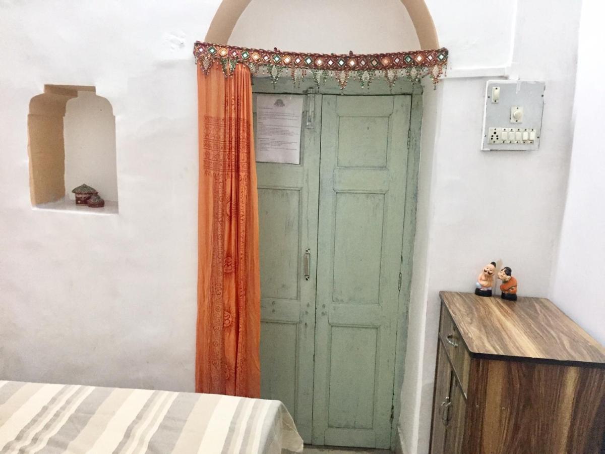 Mangla Guest House Варанаси Экстерьер фото
