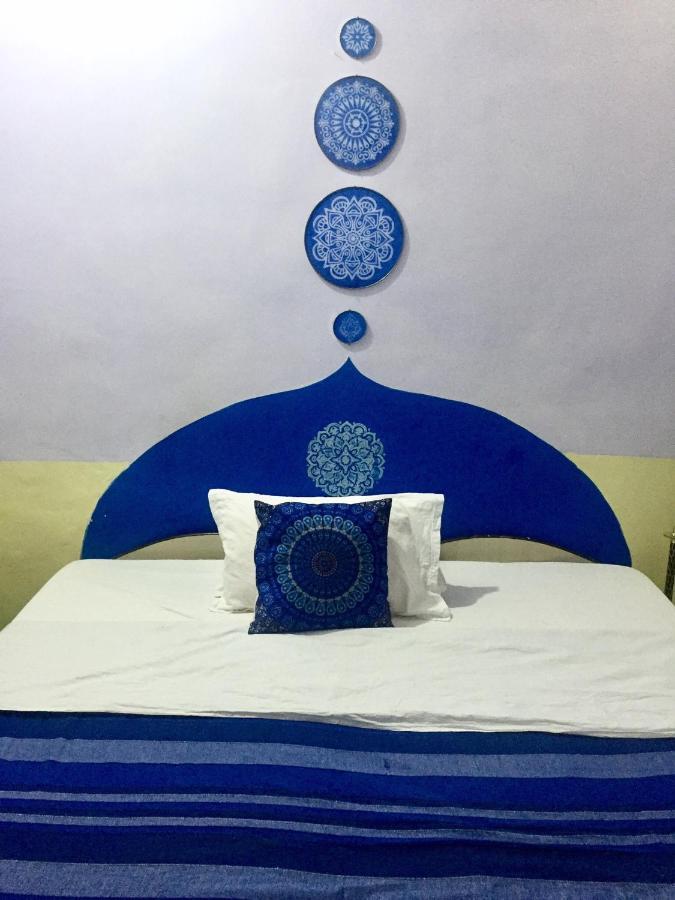 Mangla Guest House Варанаси Экстерьер фото