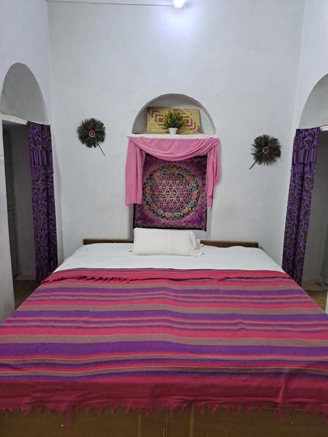 Mangla Guest House Варанаси Экстерьер фото